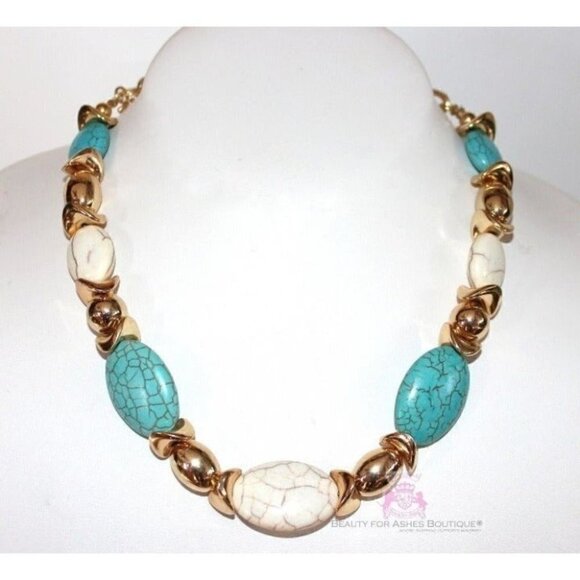 Faux Stone Necklace Set Jewelry - Womens Chunky Natural Creme Gold Faux Turquoise Beaded Necklace & Earrings Set